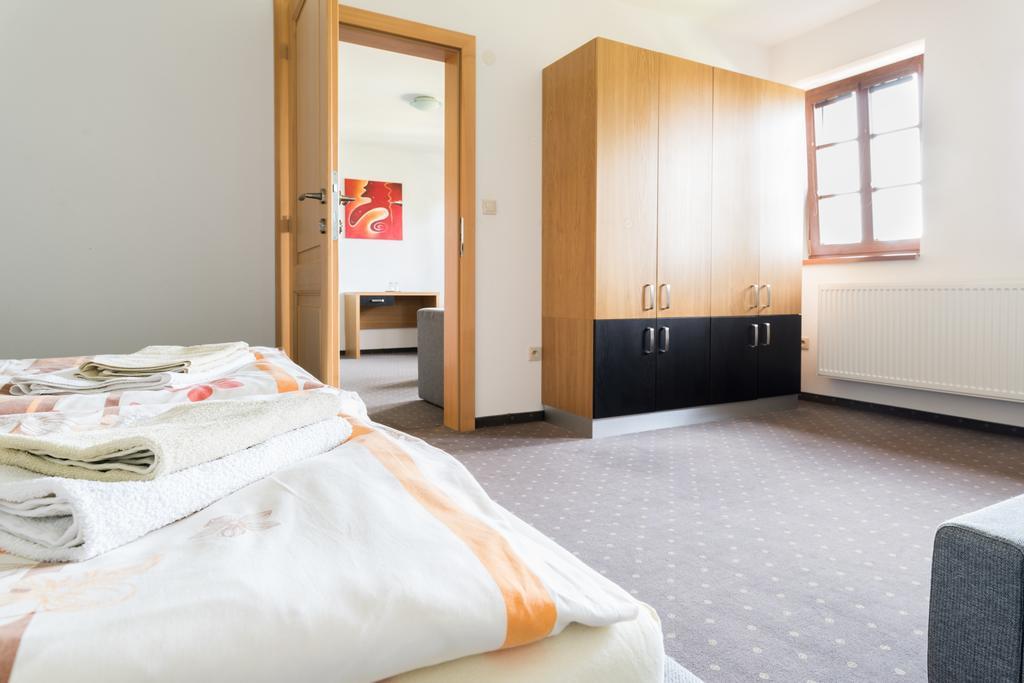 Koliba Holica Bed & Breakfast Námestovo Dış mekan fotoğraf